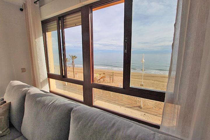 Apartamento Europa Primera Linea De Playa Guardamar Apartment กวาร์ดามาร์เดลเซกูรา ภายนอก รูปภาพ