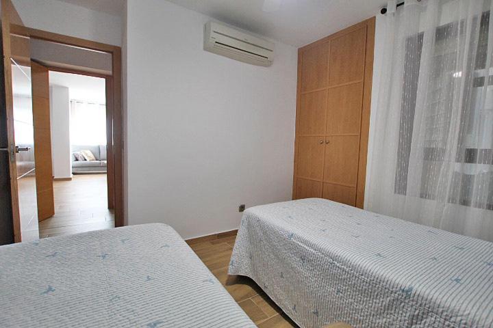 Apartamento Europa Primera Linea De Playa Guardamar Apartment กวาร์ดามาร์เดลเซกูรา ภายนอก รูปภาพ