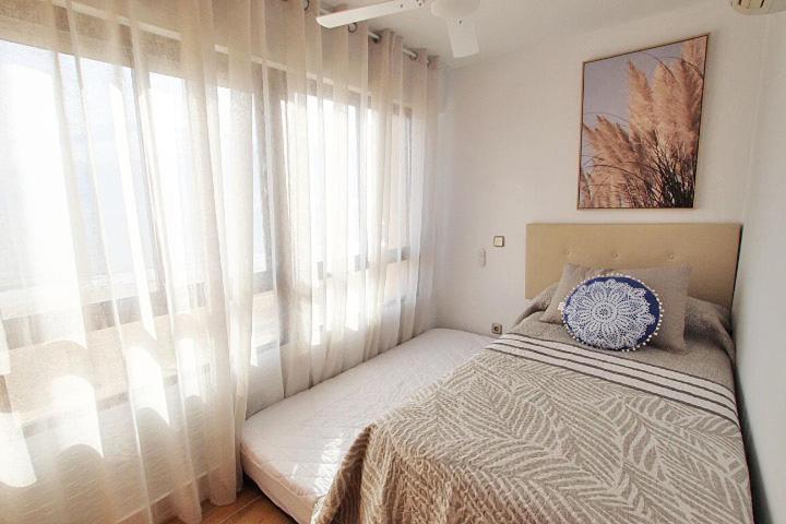 Apartamento Europa Primera Linea De Playa Guardamar Apartment กวาร์ดามาร์เดลเซกูรา ภายนอก รูปภาพ