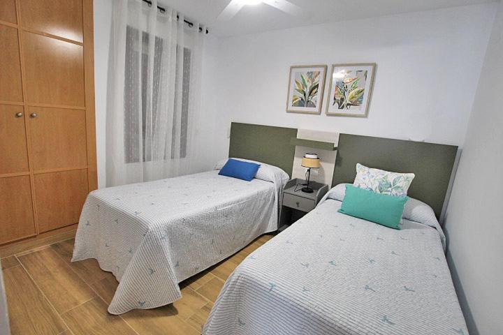 Apartamento Europa Primera Linea De Playa Guardamar Apartment กวาร์ดามาร์เดลเซกูรา ภายนอก รูปภาพ